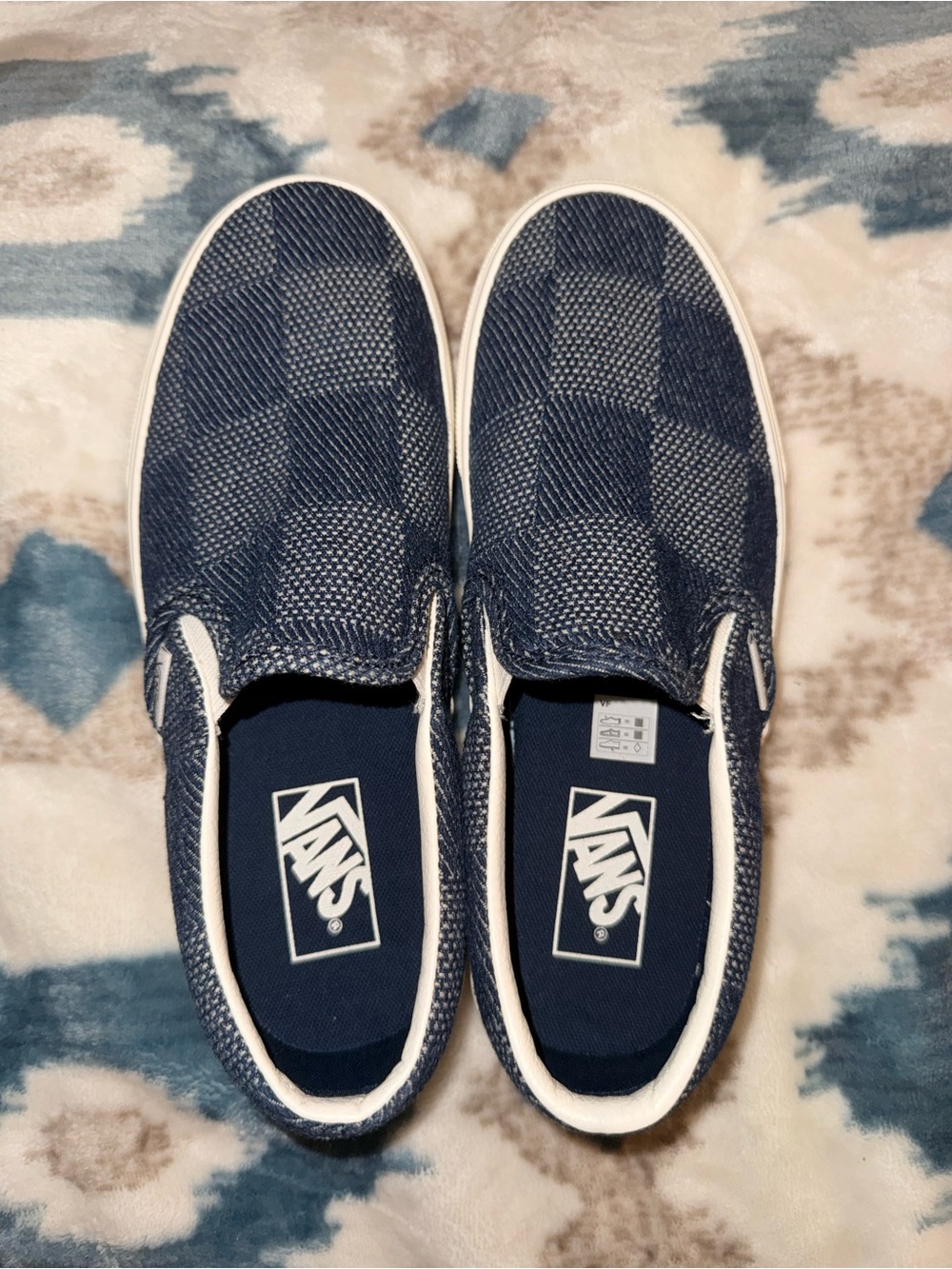 Vans Classic Slip-On Checkerboard in Navy - Men